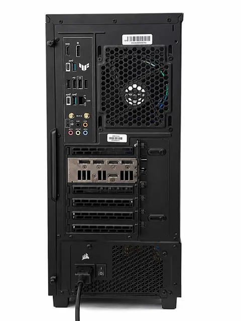 Kraftig PC RTX 4070Ti Ryzen 7, 32GB RAM, 2TB SSD, WiFi 