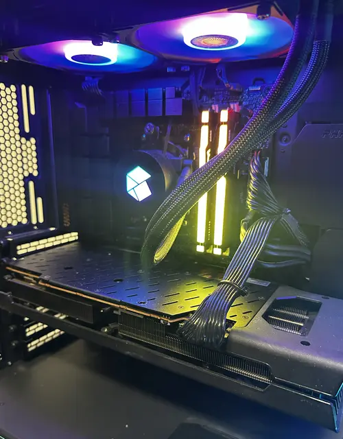 Kraftig PC RX 6800XT Ryzen 9, 32GB RAM, 2TB SSD, WiFi 