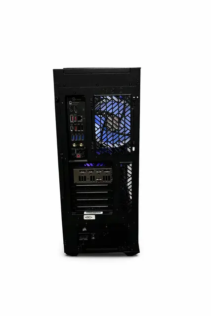 Kraftig PC RTX 4070 Ti Ryzen 7, 32GB, 2TB SSD 