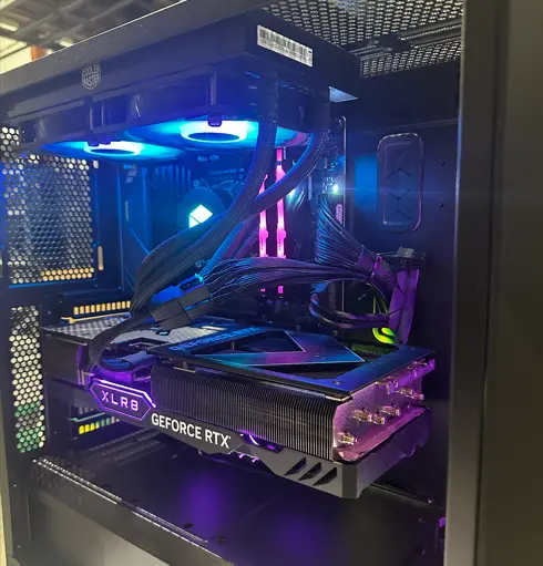 Kraftig PC RTX 4070 Ti i5, 32GB RAM, 2TB SSD, WiFi 