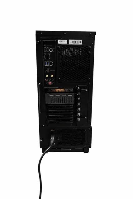 Gaming PC RTX 4060 Ryzen 5, 32GB RAM, 1TB SSD 