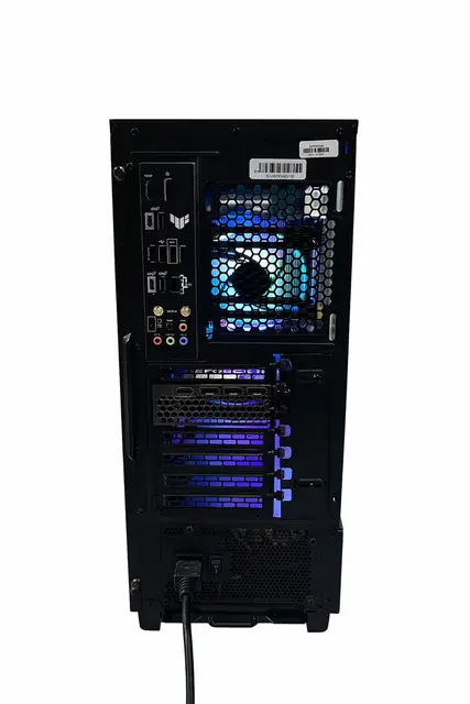 Kraftig PC RTX 4070 Ryzen 5, 32GB RAM, 2TB SSD, WiFi 