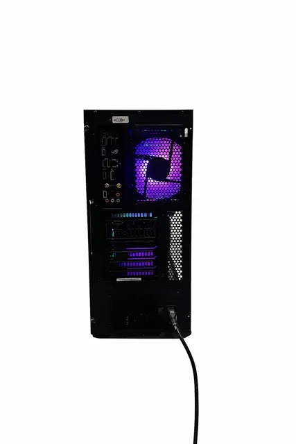 Kraftig PC RTX 4070 Ryzen 7, 16GB RAM, 1TB SSD, WiFi 