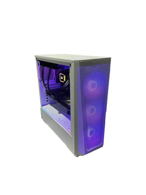 Kraftig PC RTX 4070 Ryzen 7, 32GB RAM, 2TB SSD, WiFi 