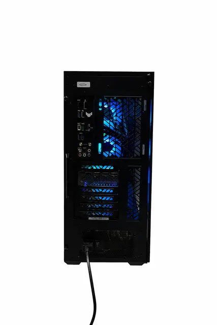 Kraftig PC RTX 4070 i7, 16GB RAM, 2TB SSD, WiFi 
