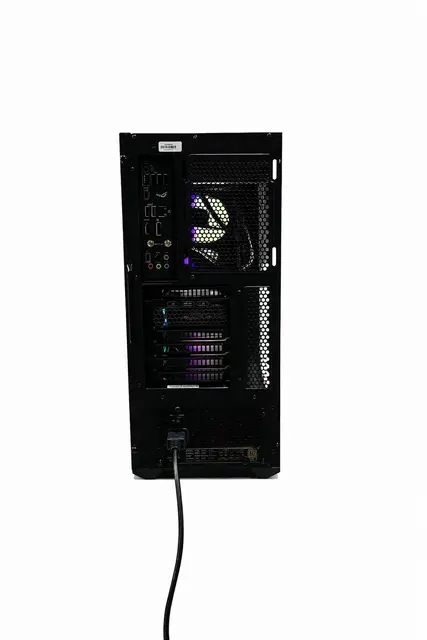 Gaming PC RTX 3080 Ti Ryzen 7, 32GB RAM, 2TB SSD, WiFi 