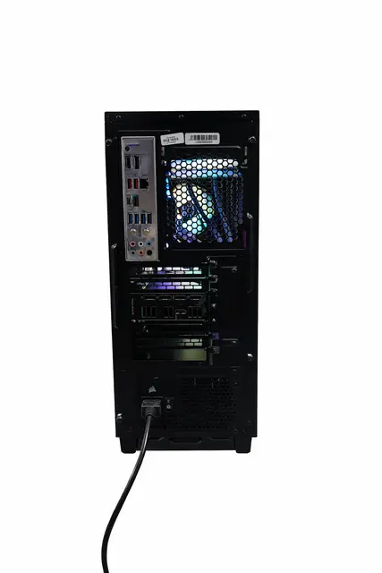 Kraftig PC RTX 4070 Ti Ryzen 7, 16GB RAM, 2TB SSD, WiFi 