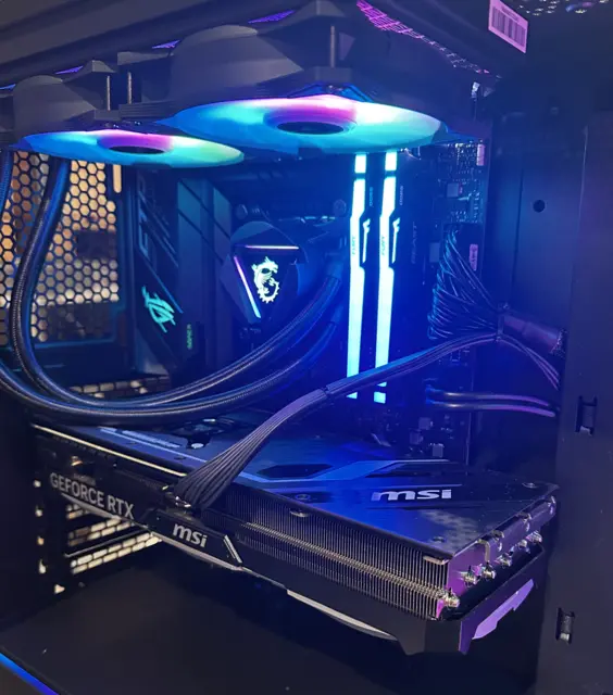 Kraftig PC RTX 4070Ti i7, 16GB RAM, 1TB SSD, WiFi 