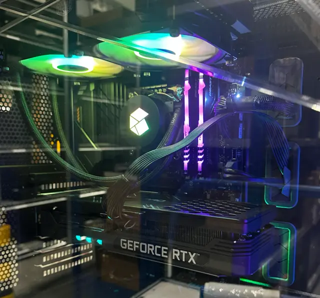 Gaming PC RTX 3070 LHR i5, 16GB RAM, 2TB SSD 